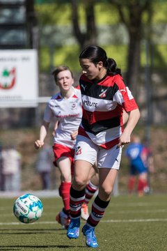 Bild 120 - wCJ Walddoerfer - Altona 93 : Ergebnis: 0:1